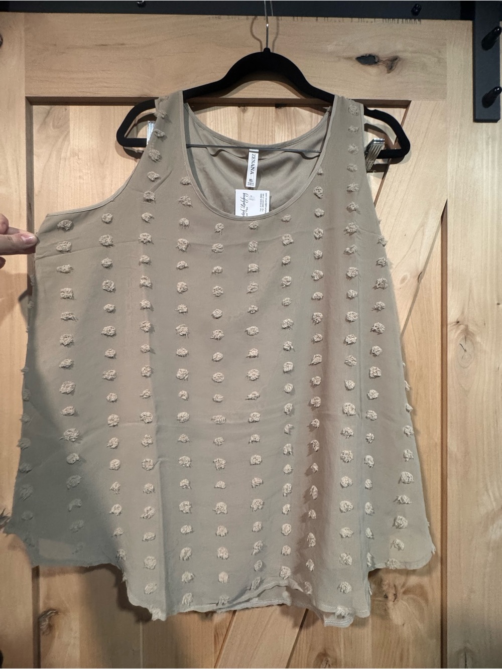 Zenana outfitters Beige Textured Dot Sleeveless Top